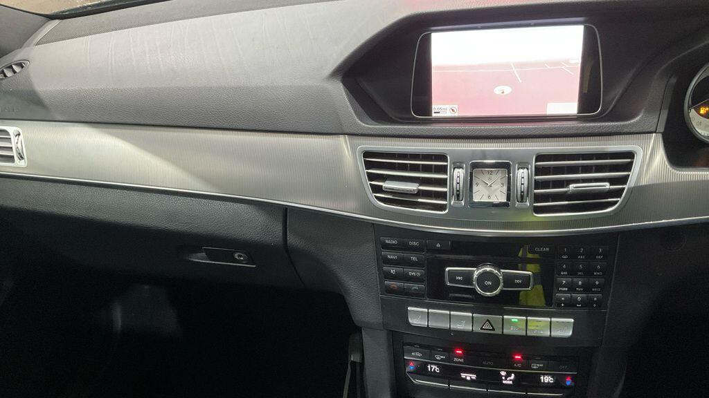 Used Mercedes-Benz E Class 2014 for sale - 77314668: Photo 5