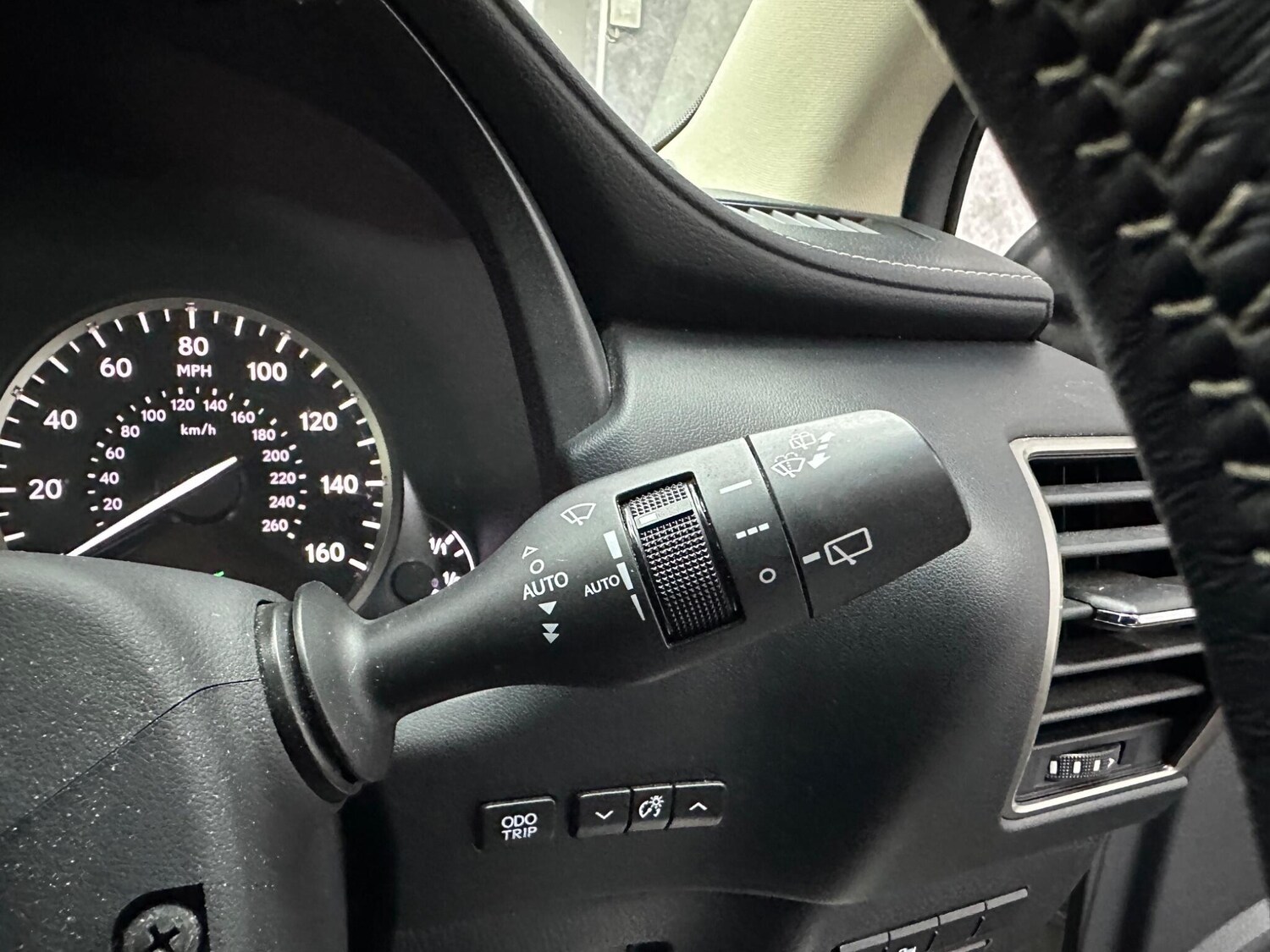 Used Lexus NX 2015 for sale - 77351643: Photo 28