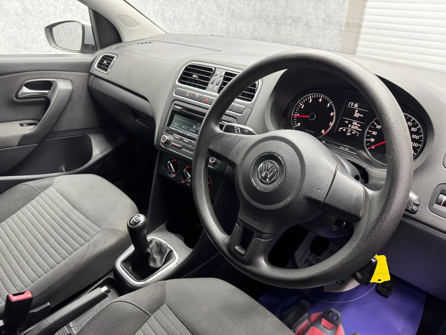 Used Volkswagen Polo 2012 for sale - 77510557: Photo 2