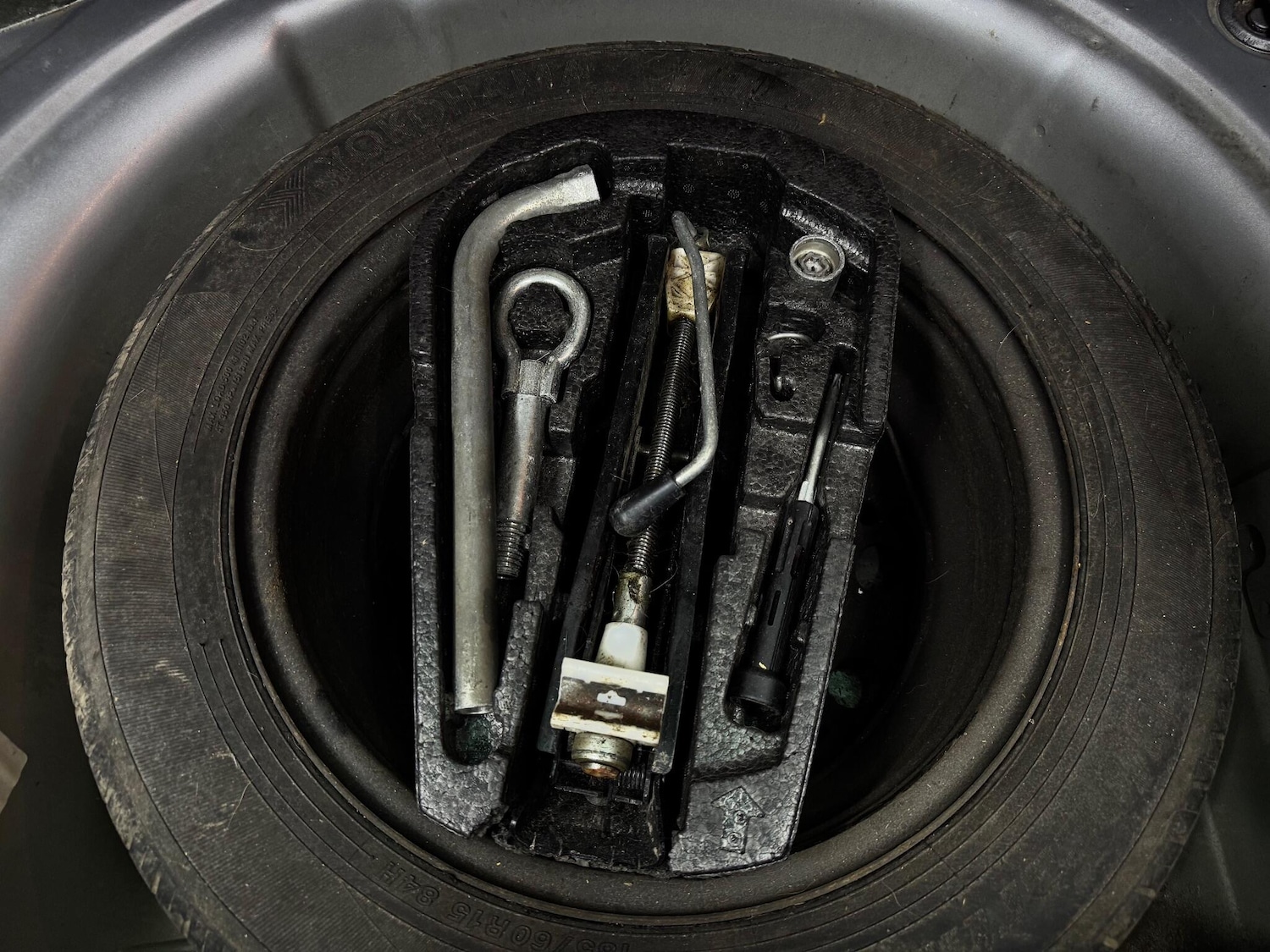 Used Volkswagen Polo 2012 for sale - 77510557: Photo 22