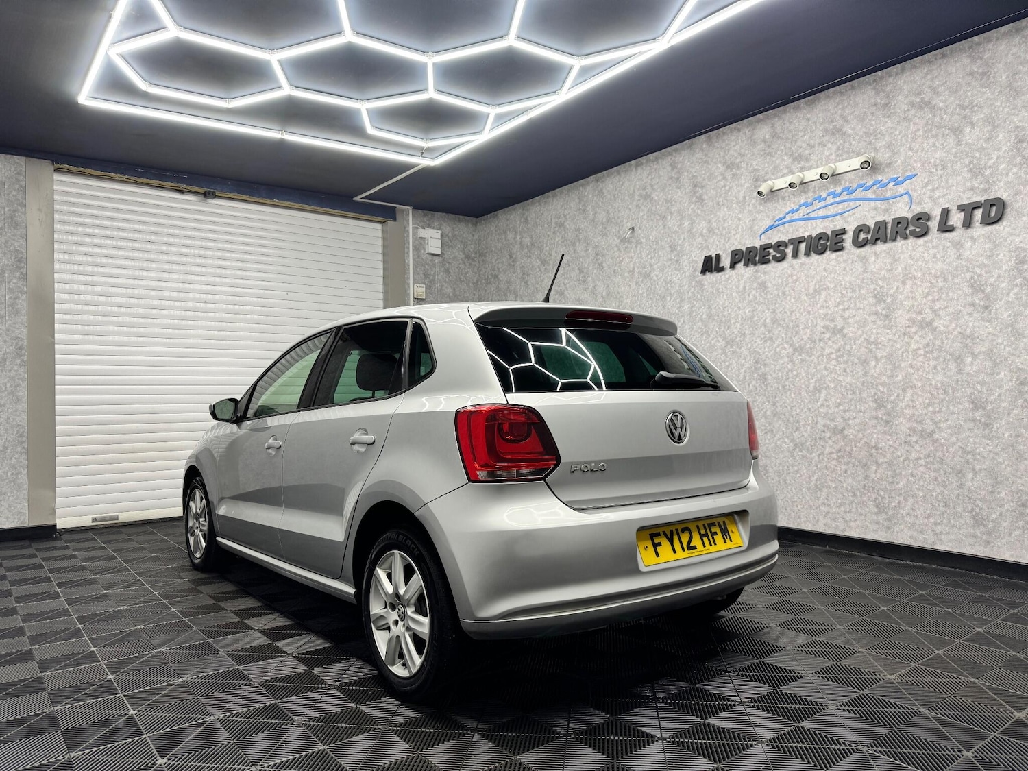 Used Volkswagen Polo 2012 for sale - 77510557: Photo 4