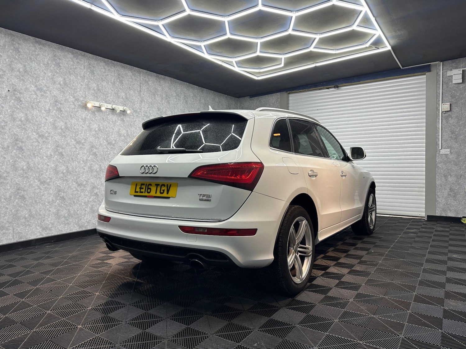 Used Audi Q5 2016 for sale - 78058453: Photo 4