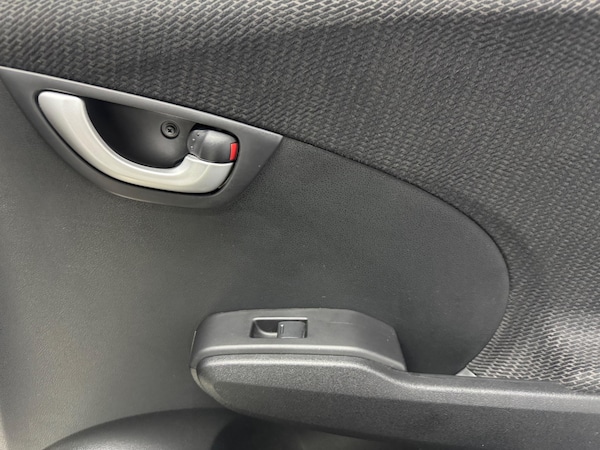 Used Honda Jazz 2013 for sale - 75732439: Photo 17