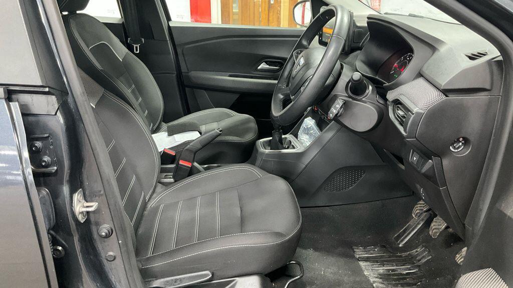 Used Dacia Sandero for sale - 77344976: Photo 2