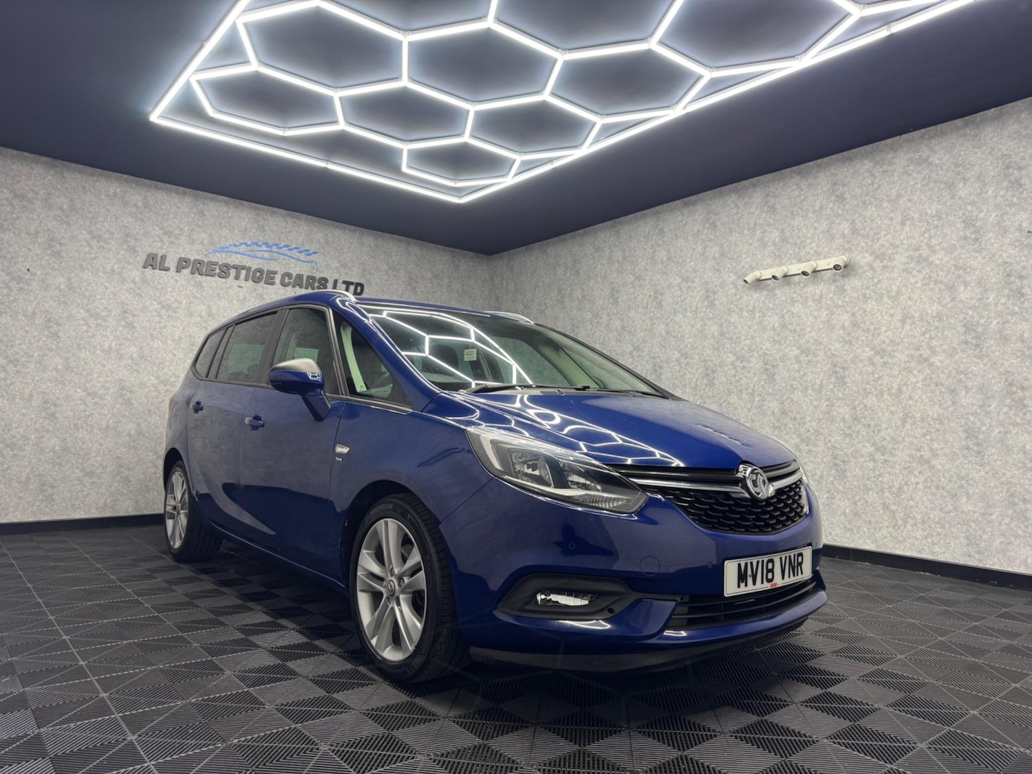 Used Vauxhall Zafira Tourer 2018 for sale - 76190058: Photo 24