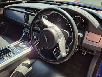 Used Jaguar XF 2017 for sale - 79664606: Photo
