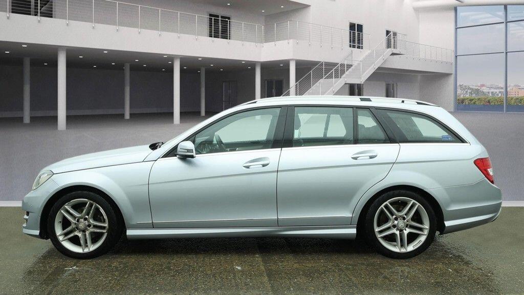 Used Mercedes-Benz C Class 2012 for sale - 77320962: Photo 10