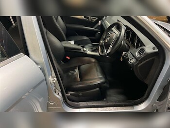 Used Mercedes-Benz C Class 2012 for sale - 77320962: Photo