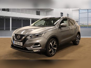Nissan - Qashqai