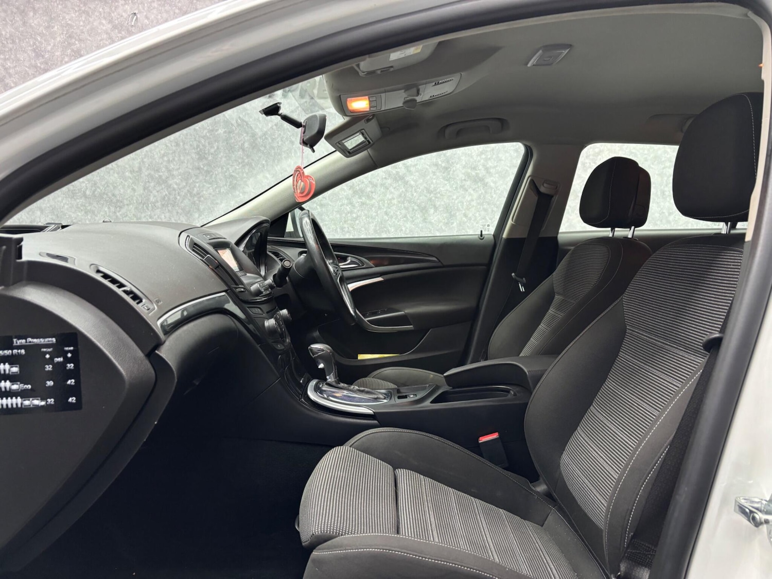 Used Vauxhall Insignia 2016 for sale - 77585845: Photo 25