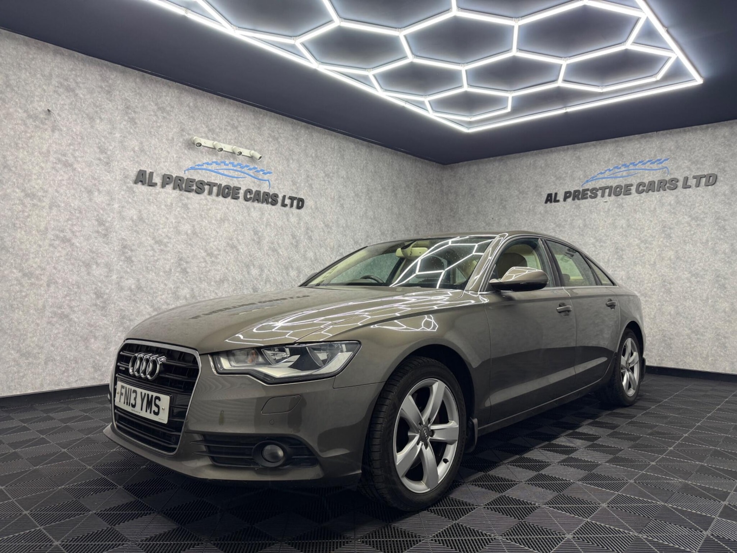 Used Audi A6 2013 for sale - 76597327: Photo 1