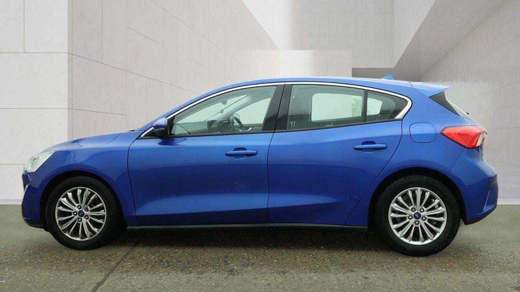 Used Ford Focus 2019 for sale - 78127917: Photo 11