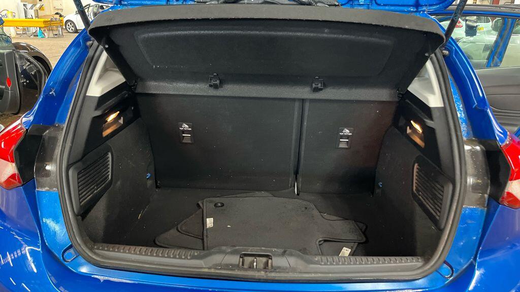 Used Ford Focus 2019 for sale - 78127917: Photo 12