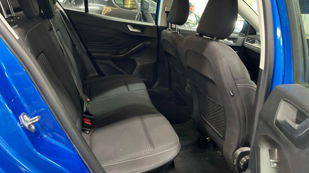 Used Ford Focus 2019 for sale - 78127917: Photo 3