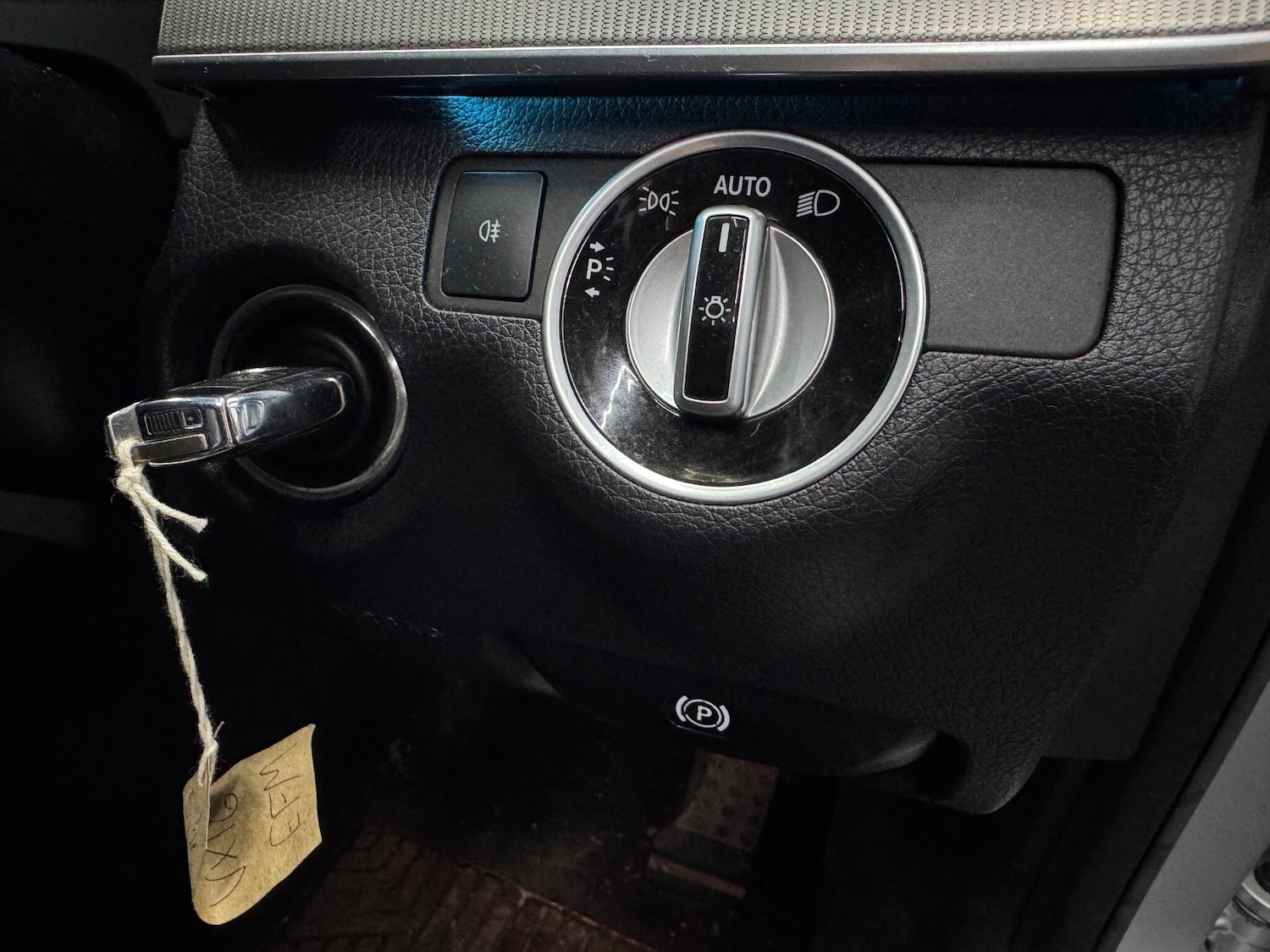 Used Mercedes-Benz E Class 2016 for sale - 77097499: Photo 21