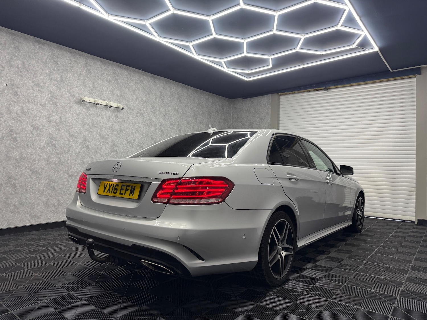 Used Mercedes-Benz E Class 2016 for sale - 77097499: Photo 4