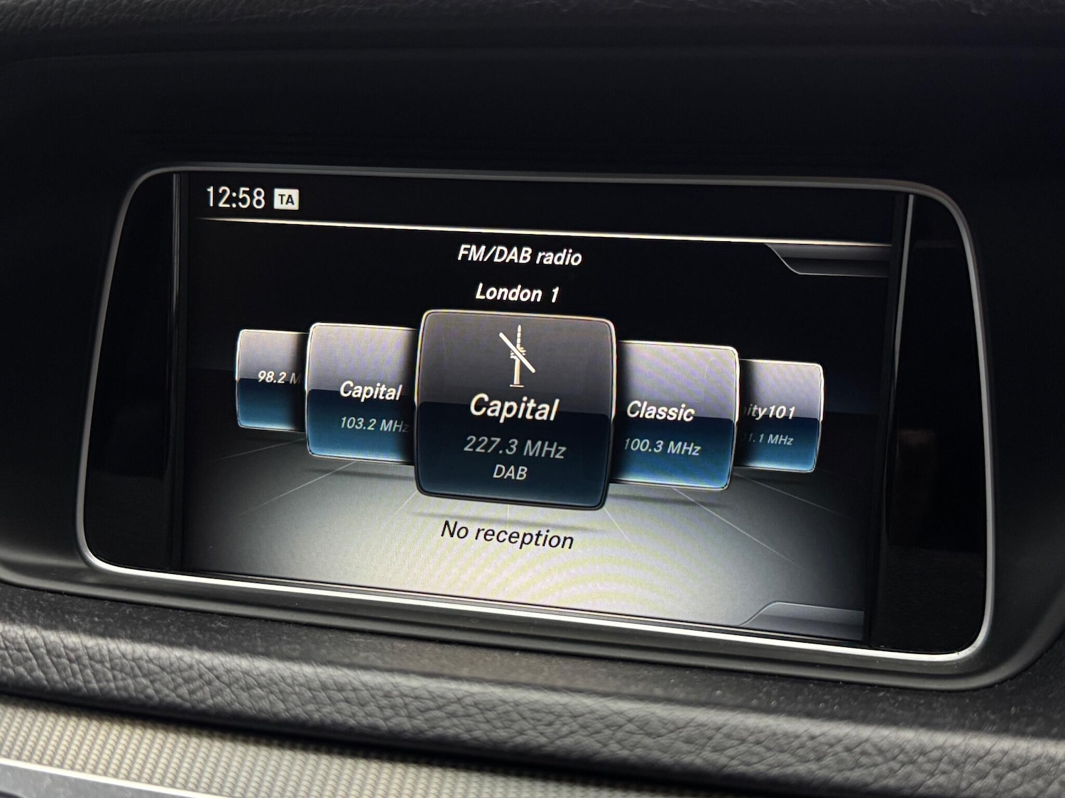 Used Mercedes-Benz E Class 2016 for sale - 77097499: Photo 9