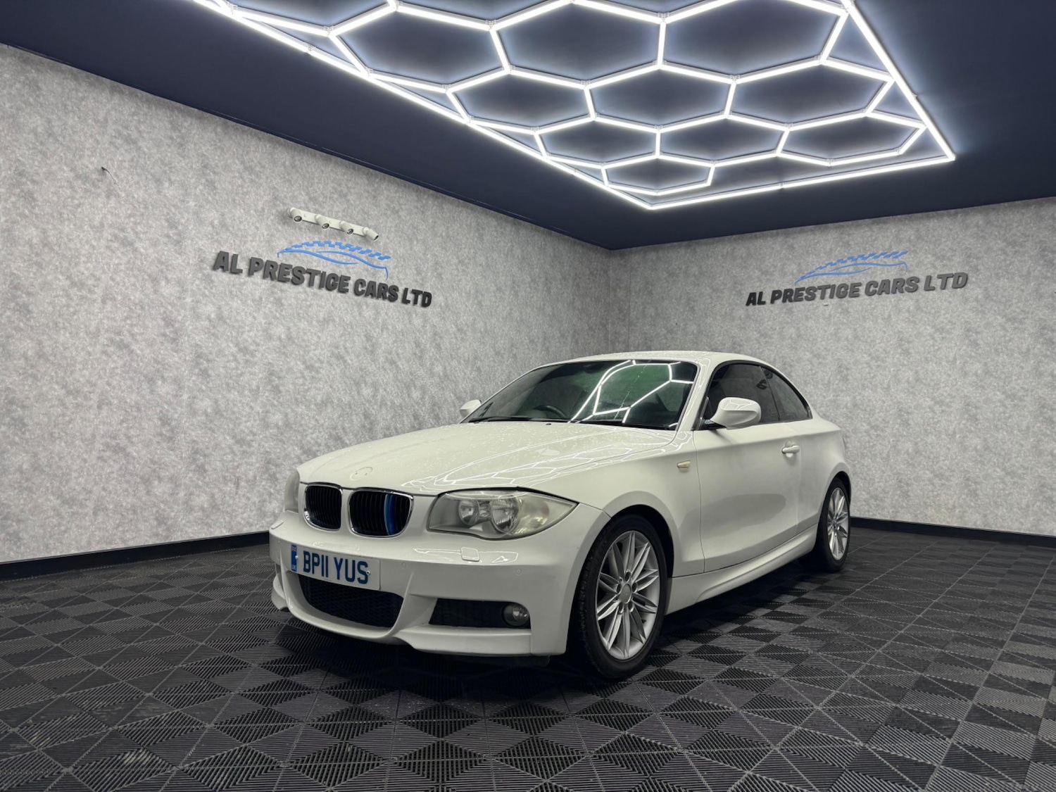Used BMW 1 Series 2011 for sale - 77723347: Photo 1