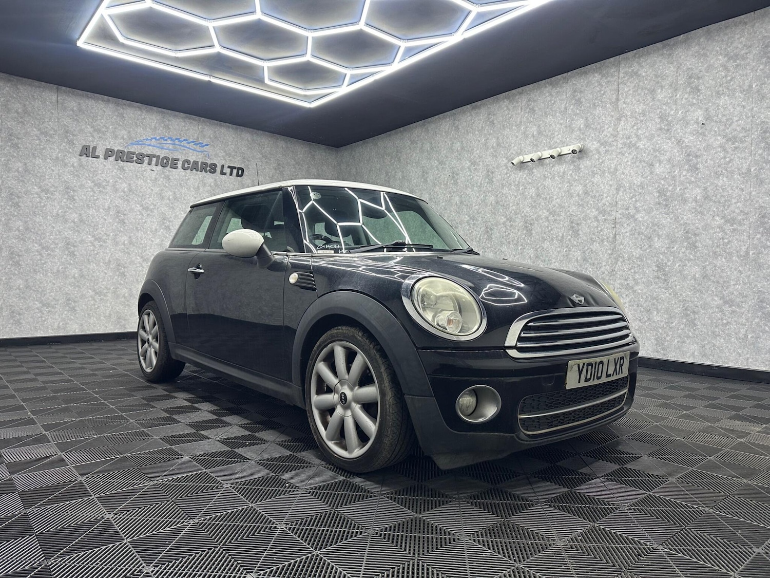 Used MINI Hatch 2010 for sale - 78058510: Photo 6