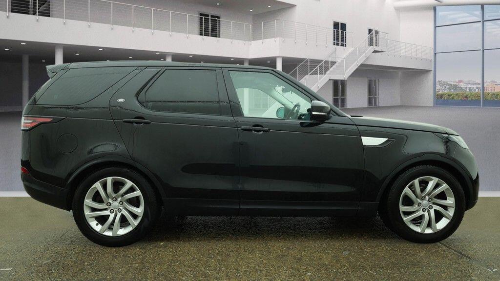 Used Land Rover Discovery 2017 for sale - 77646216: Photo 10