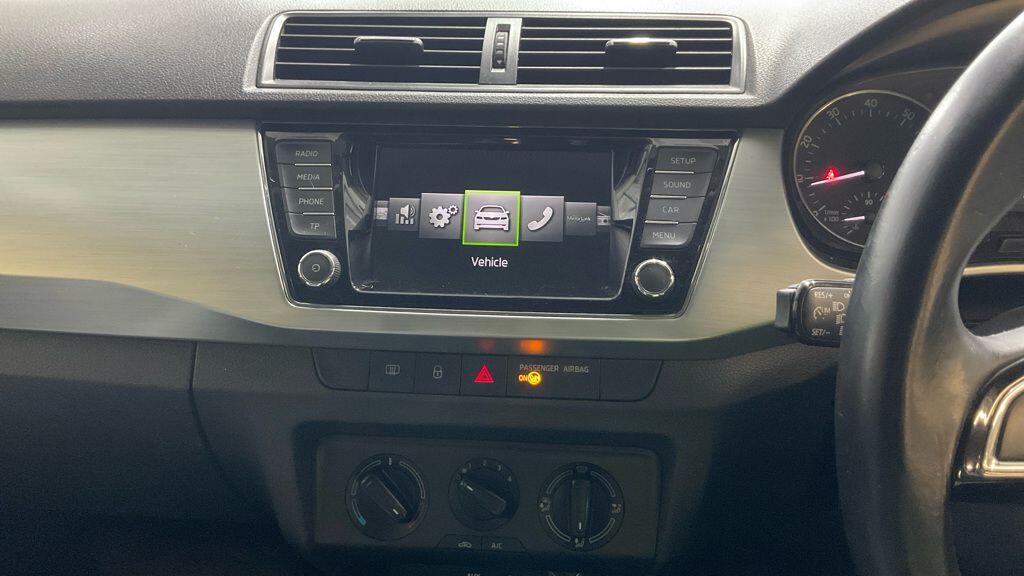 Used Skoda Fabia 2015 for sale - 77564687: Photo 3