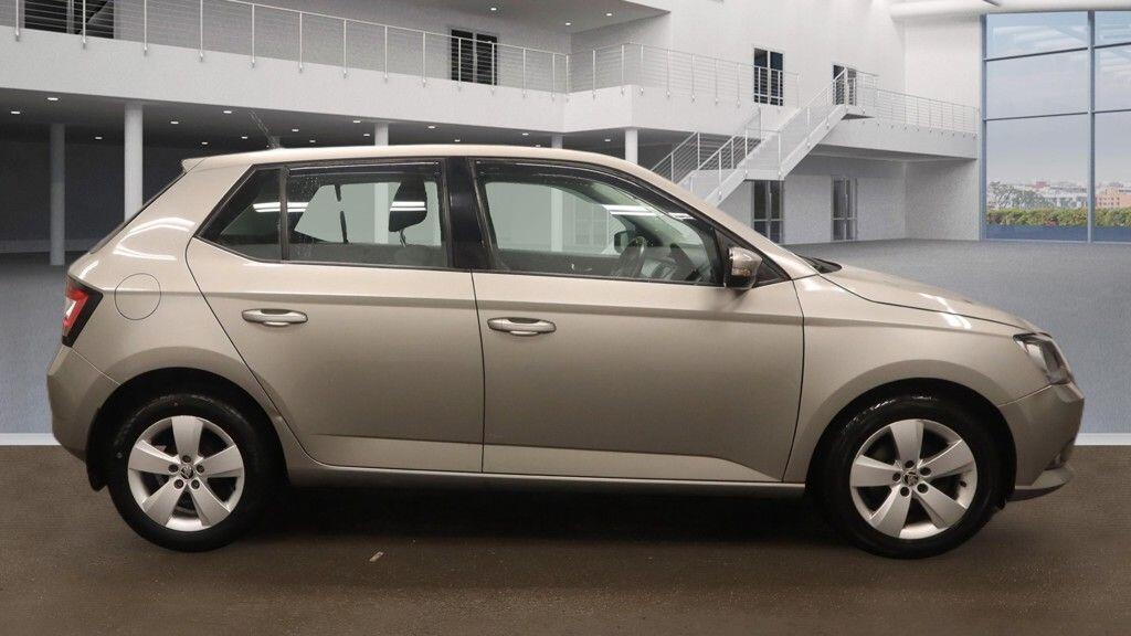 Used Skoda Fabia 2015 for sale - 77564687: Photo 9
