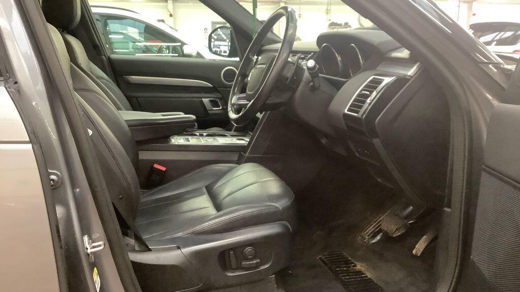 Used Land Rover Discovery 2020 for sale - 77454739: Photo 3