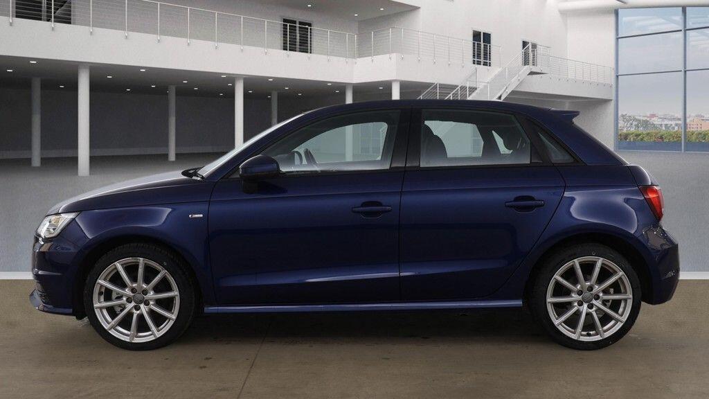 Used Audi A1 2015 for sale - 77784388: Photo 9