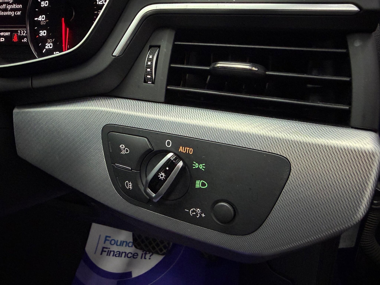 Used Audi A4 Avant 2017 for sale - 77091659: Photo 22