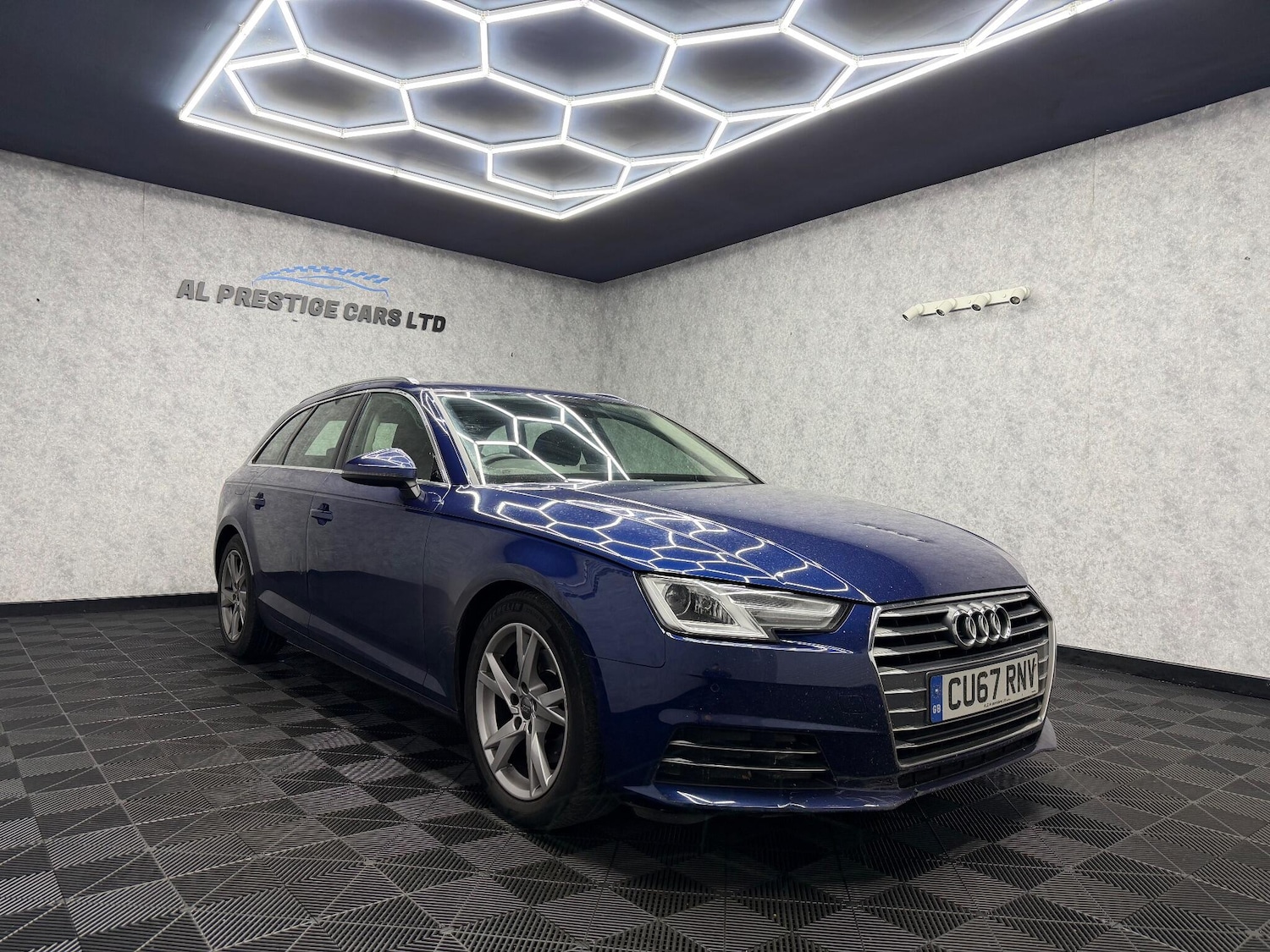 Used Audi A4 Avant 2017 for sale - 77091659: Photo 26