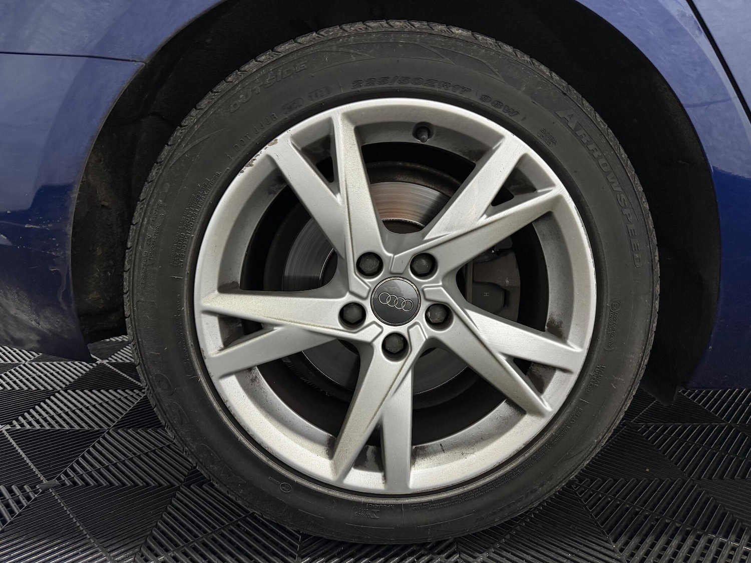 Used Audi A4 Avant 2017 for sale - 77091659: Photo 32