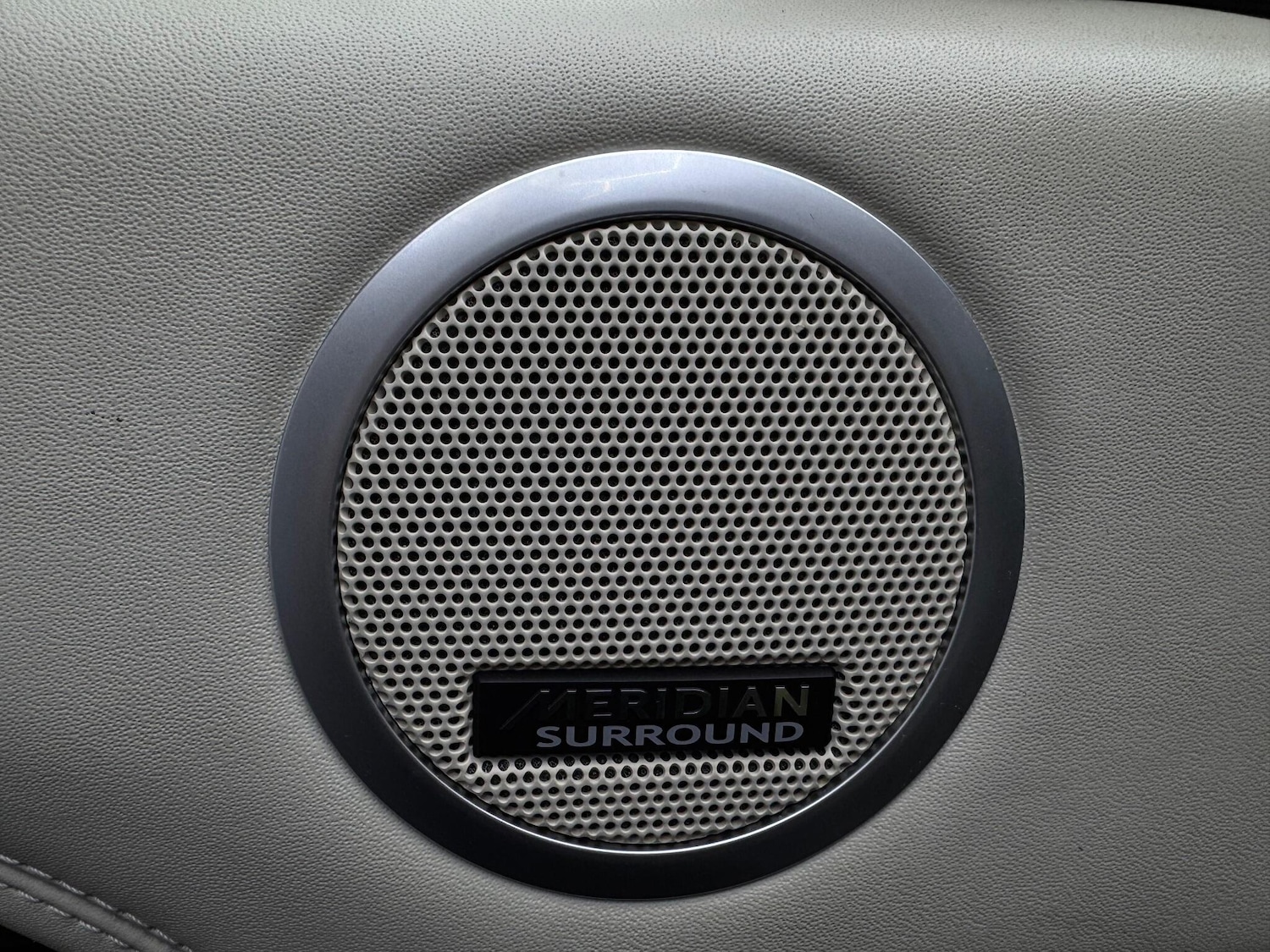 Used Land Rover Discovery 2017 for sale - 76440573: Photo 26