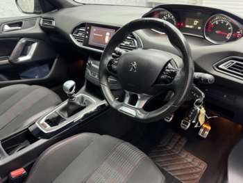 Used Peugeot 308 2017 for sale - 73882560: Photo