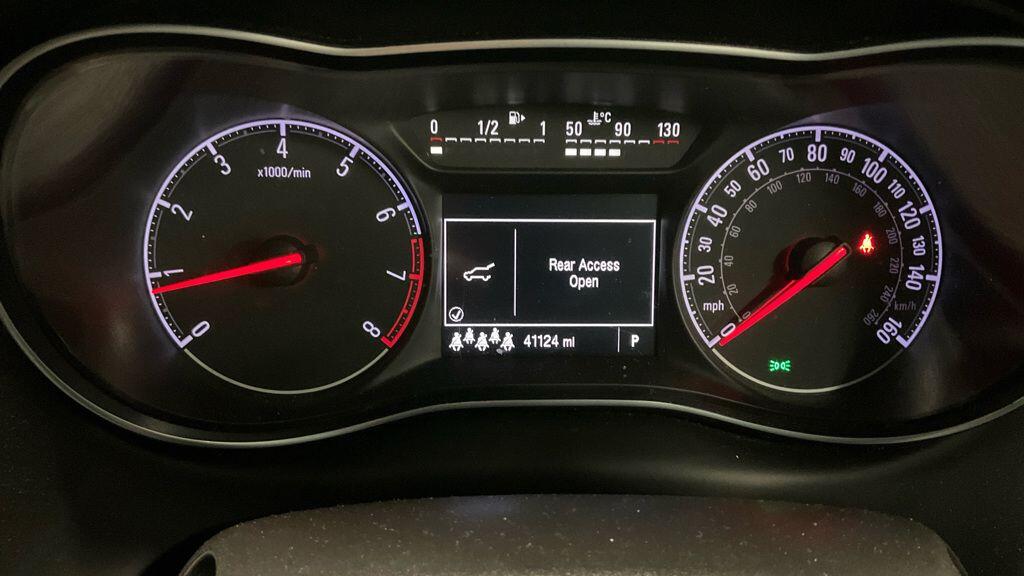 Used Vauxhall Zafira 2017 for sale - 77021309: Photo 8