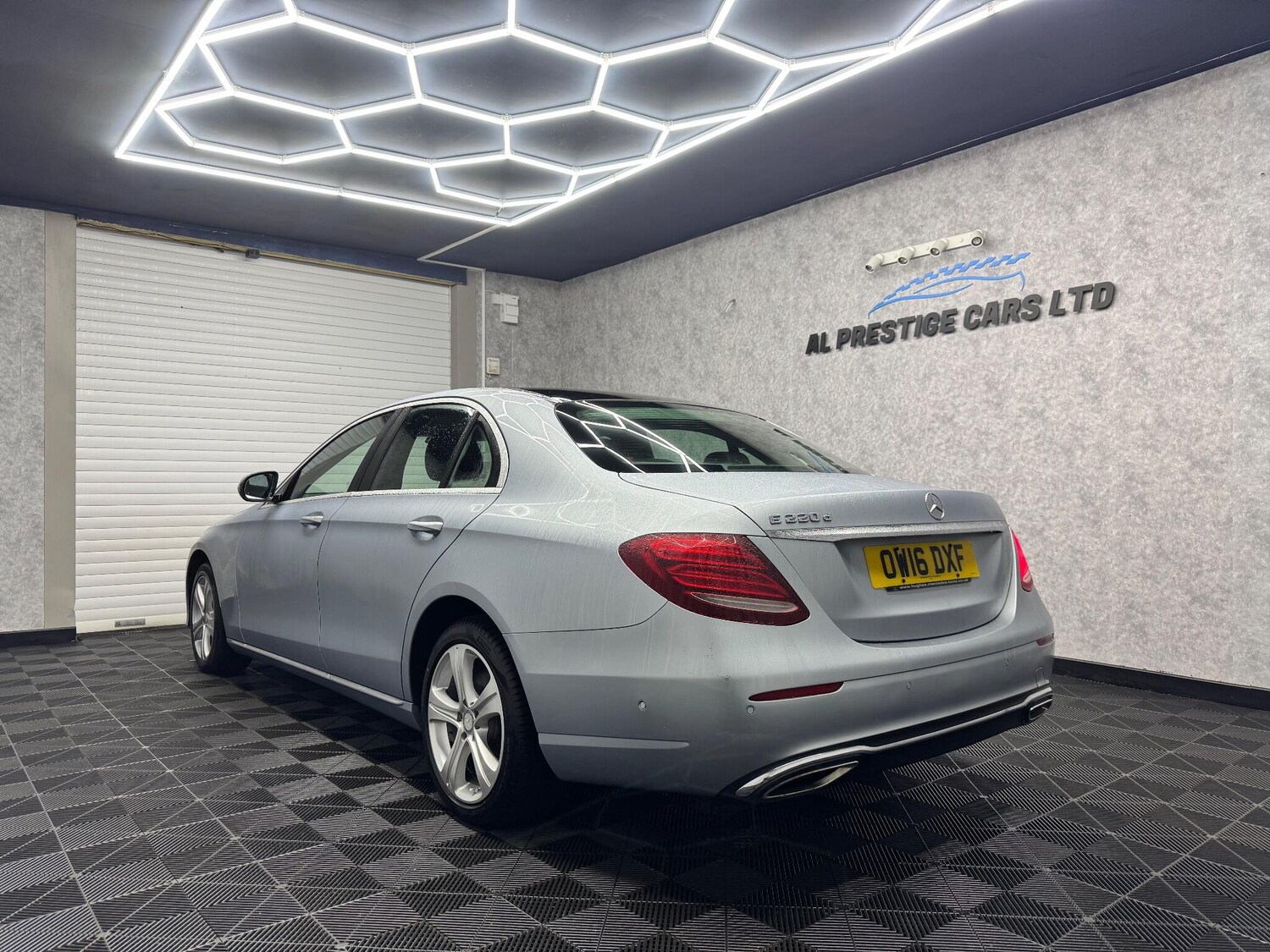 Used Mercedes-Benz E Class 2016 for sale - 78058370: Photo 25