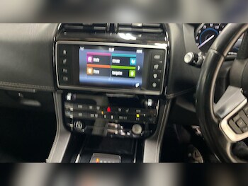 Used Jaguar F-Pace 2018 for sale - 78058630: Photo