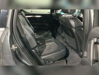 Used Audi Q7 2010 for sale - 77794060: Photo