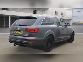 Used Audi Q7 2010 for sale - 77794060: Photo