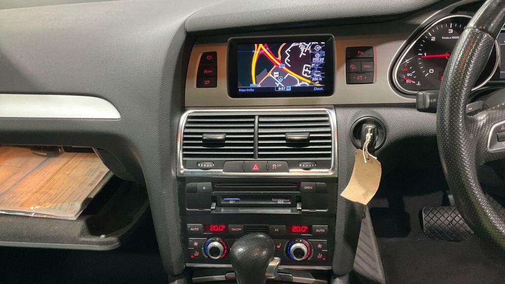 Used Audi Q7 2010 for sale - 77794060: Photo 7