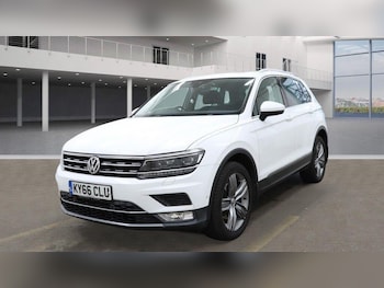Volkswagen - Tiguan