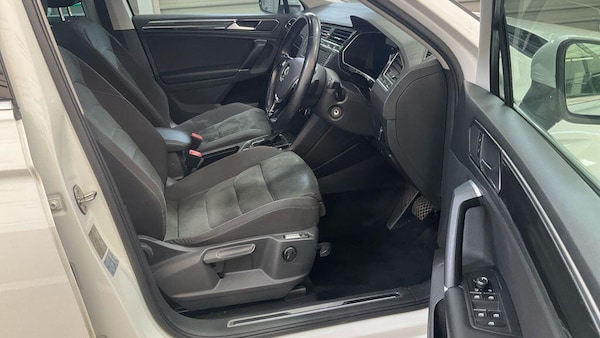 Used Volkswagen Tiguan 2016 for sale - 75740875: Photo 3