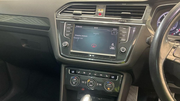 Used Volkswagen Tiguan 2016 for sale - 75740875: Photo 4