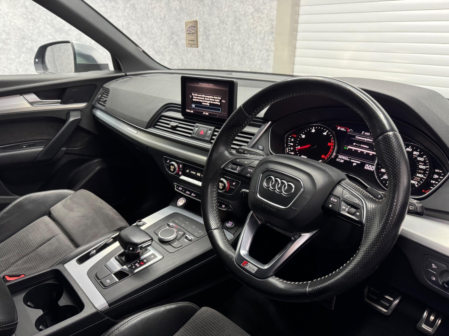 Used Audi Q5 2017 for sale - 76498553: Photo 2