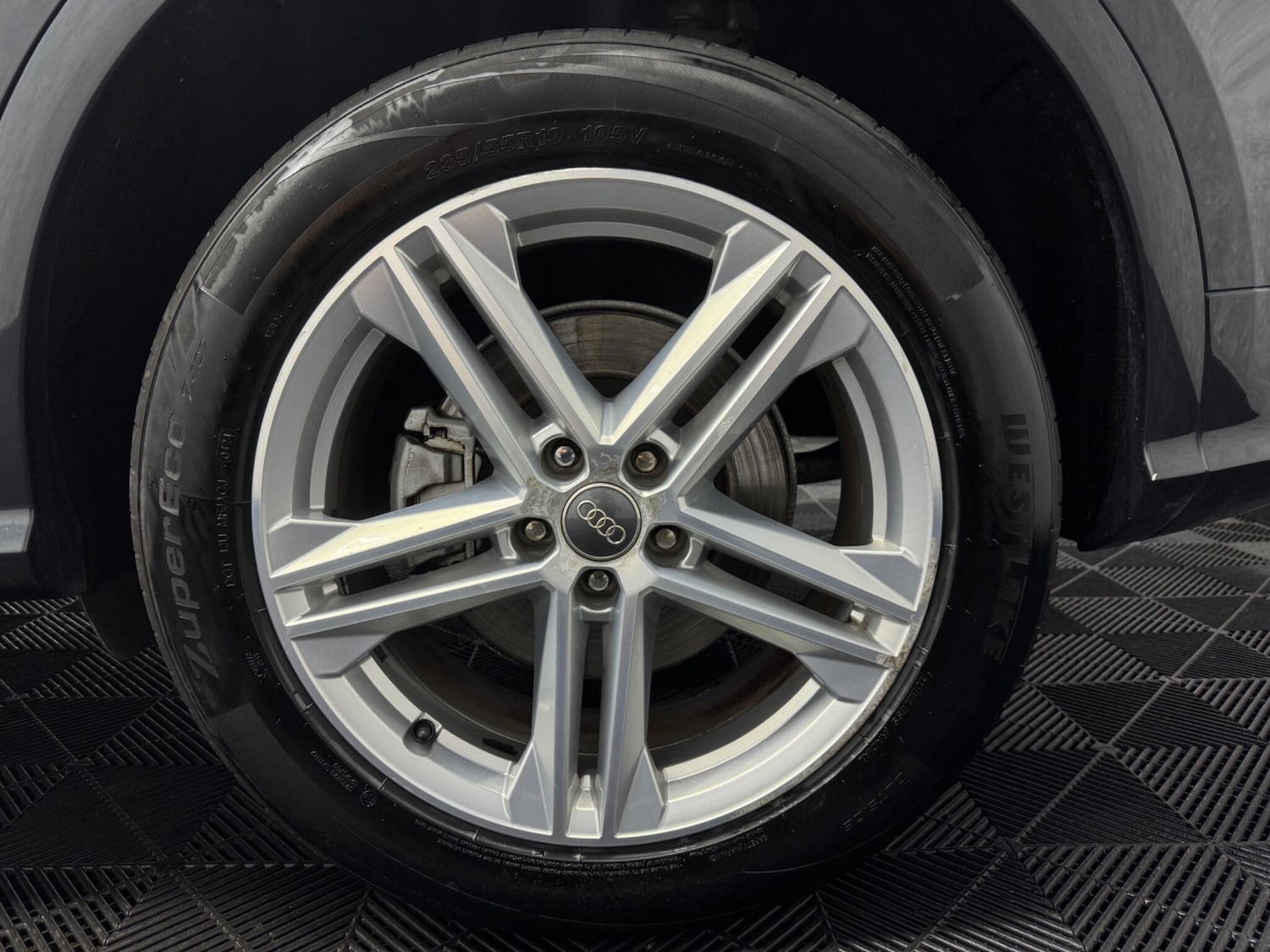 Used Audi Q5 2017 for sale - 76498553: Photo 31