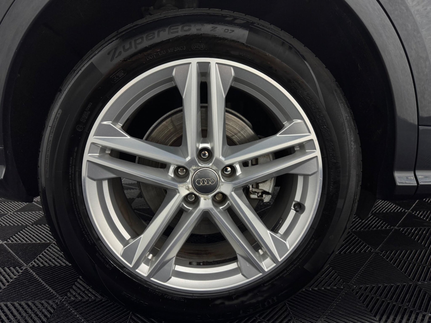 Used Audi Q5 2017 for sale - 76498553: Photo 32