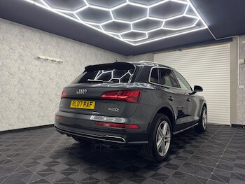 Used Audi Q5 2017 for sale - 76498553: Photo