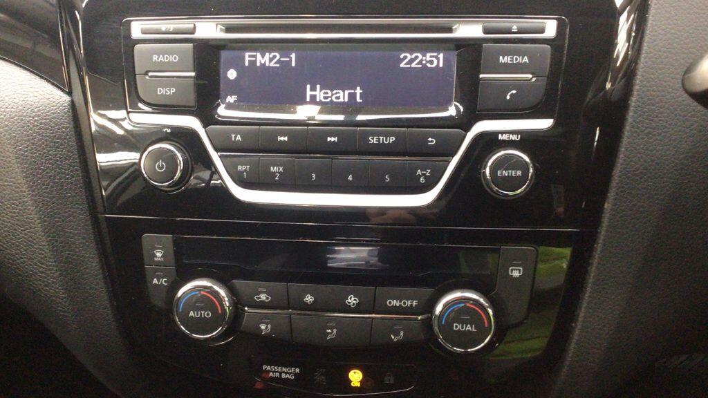 Used Nissan Qashqai 2017 for sale - 76440815: Photo 4