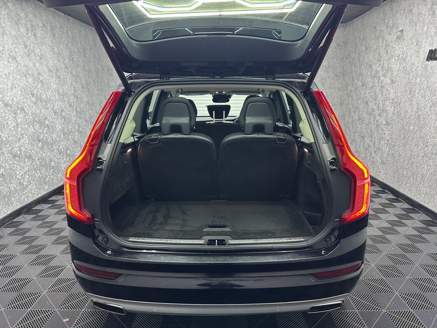 Used Volvo XC90 2019 for sale - 78058286: Photo 36