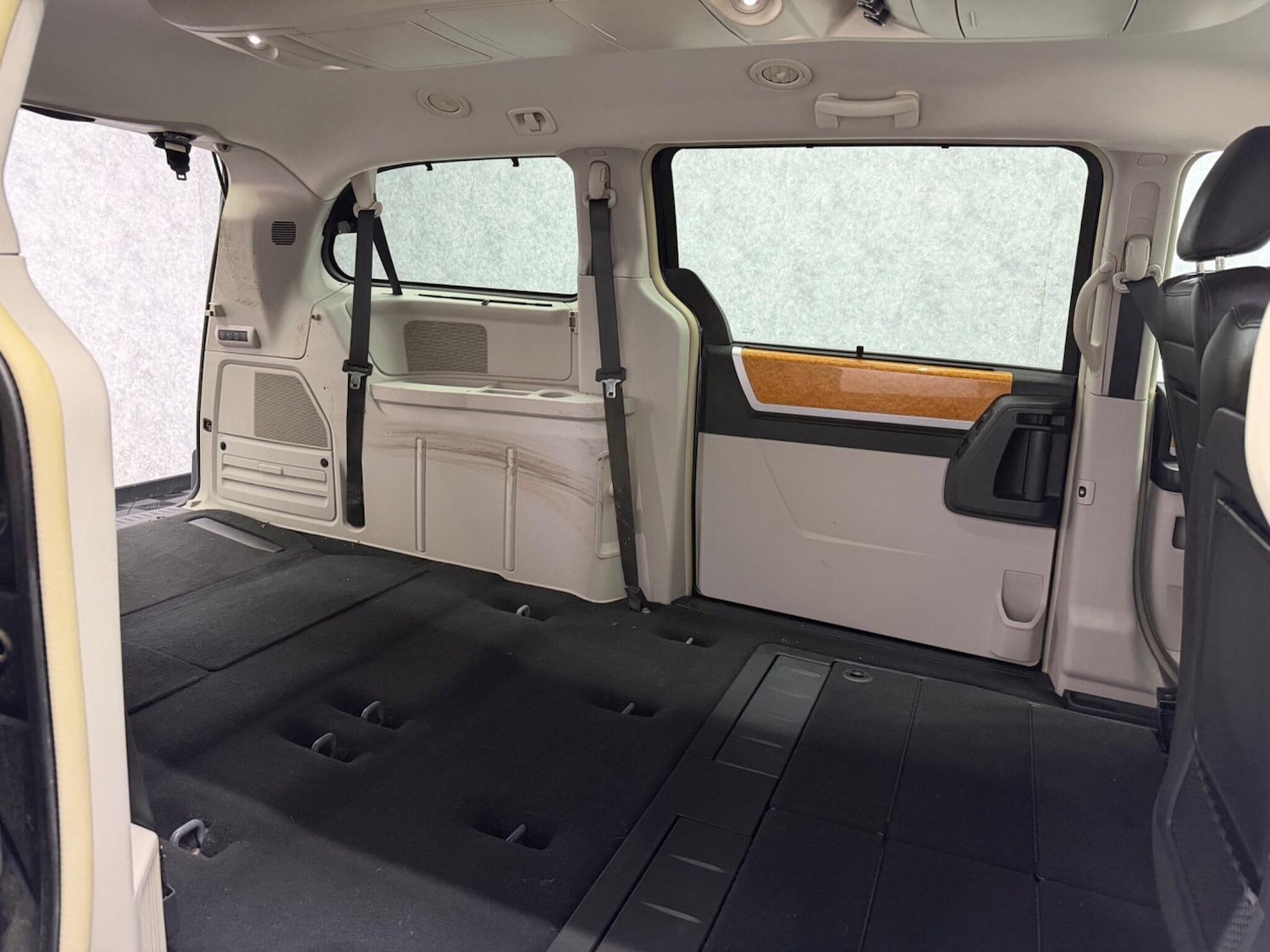 Used Chrysler Grand Voyager 2009 for sale - 77230626: Photo 29