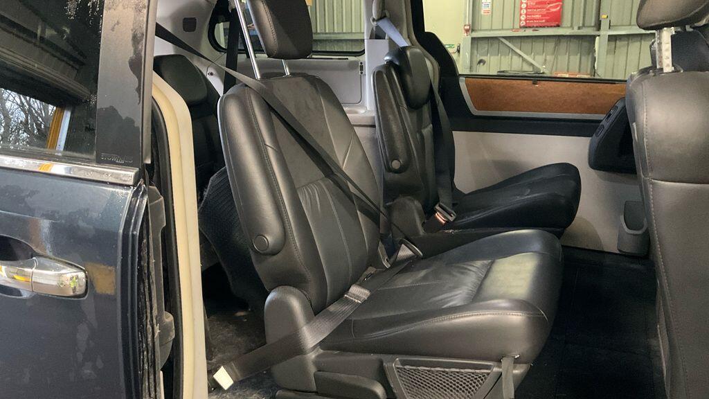 Used Chrysler Grand Voyager 2009 for sale - 77230626: Photo 3